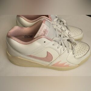 NIKE JORDAN STADIUM 90 SNEAKERS
WOMEN SHOES Size 12